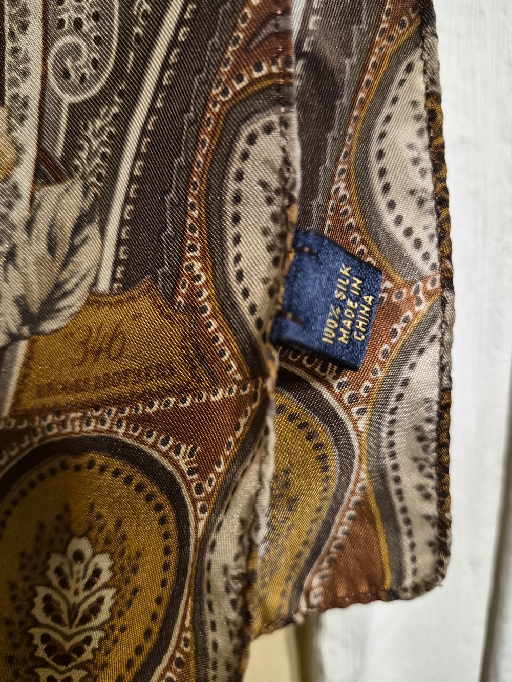 Women's Silk Paisley Scarf in Brown & Gold - Size 50.5" X 11". Unbranded